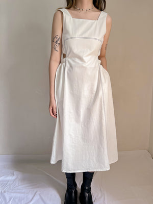 SKYLER MIDI DRESS IN WHITE