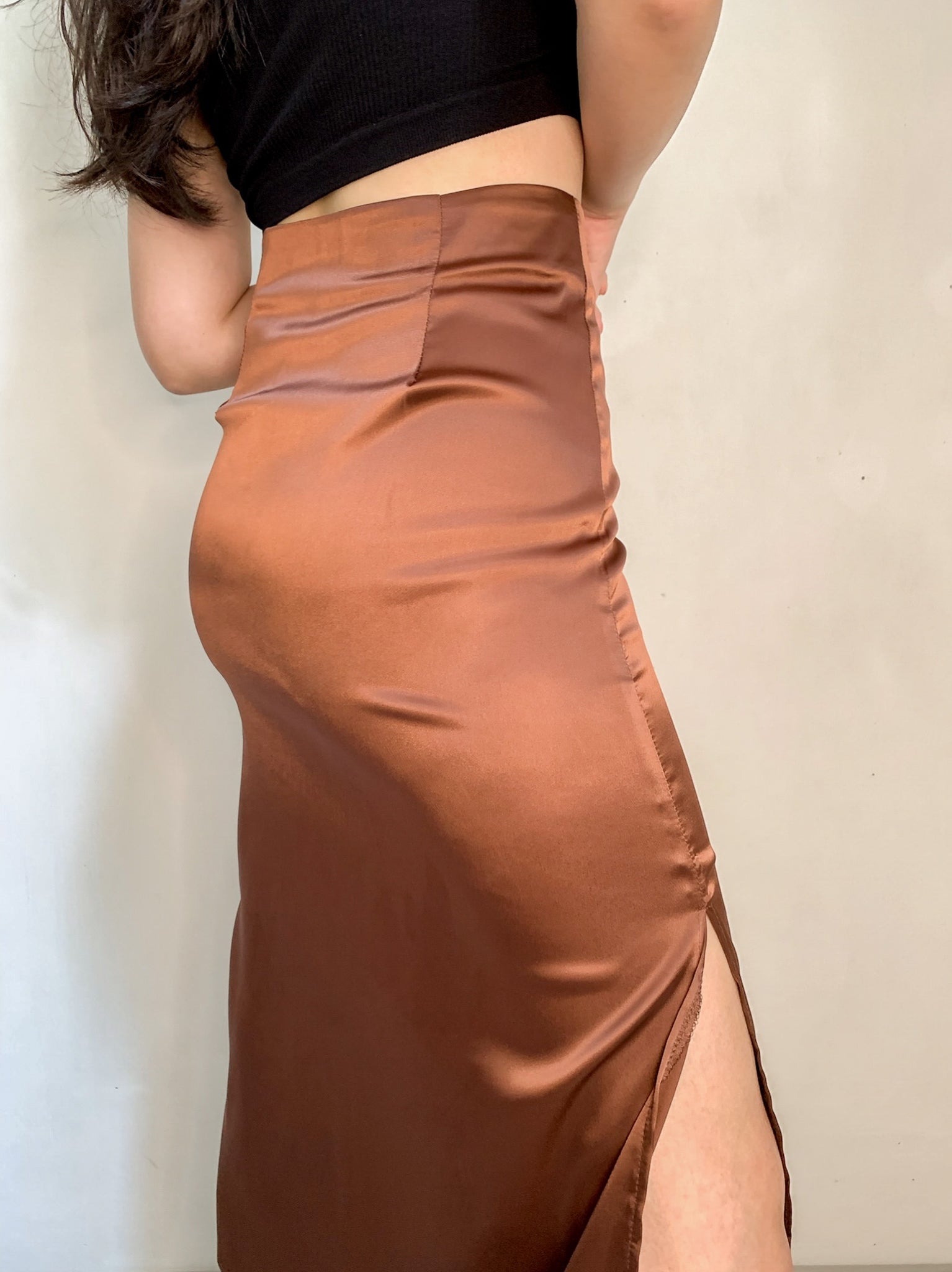 SABRINA MIDI SKIRT IN BROWN