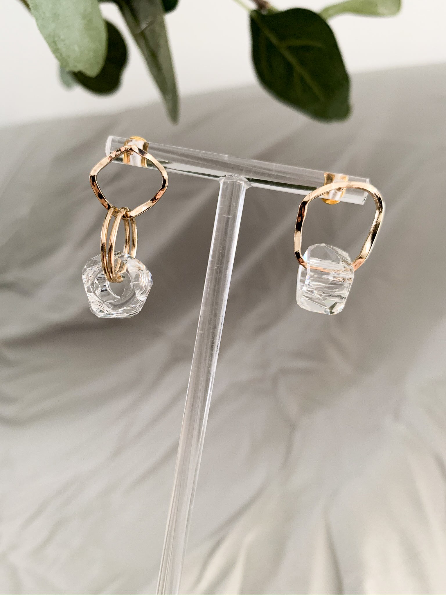 LIMITLESS EARRINGS