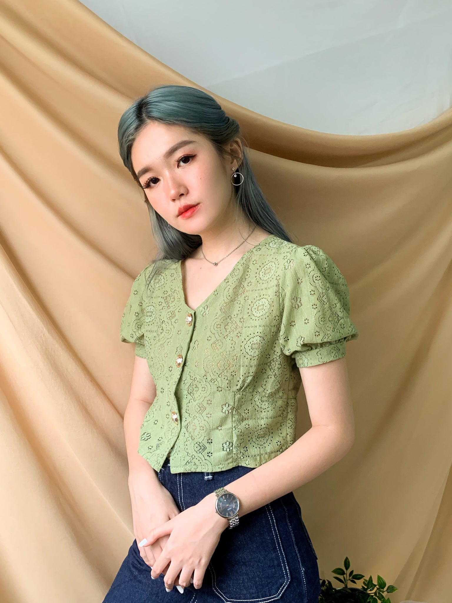 LITTLE WOMEN TOP IN ANTIQUE GREEN