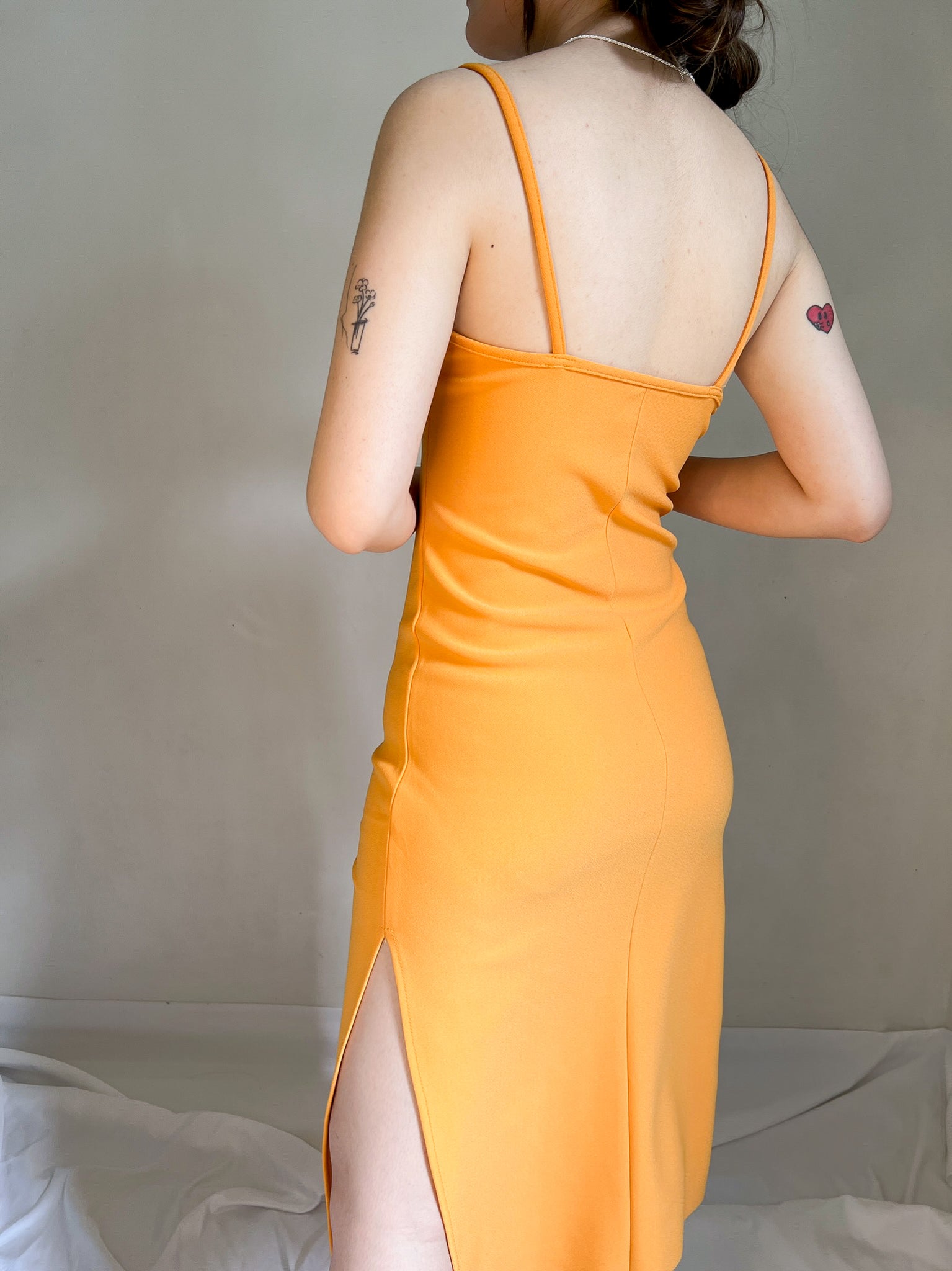 LAVON MIDI DRESS IN HUAT ORANGE